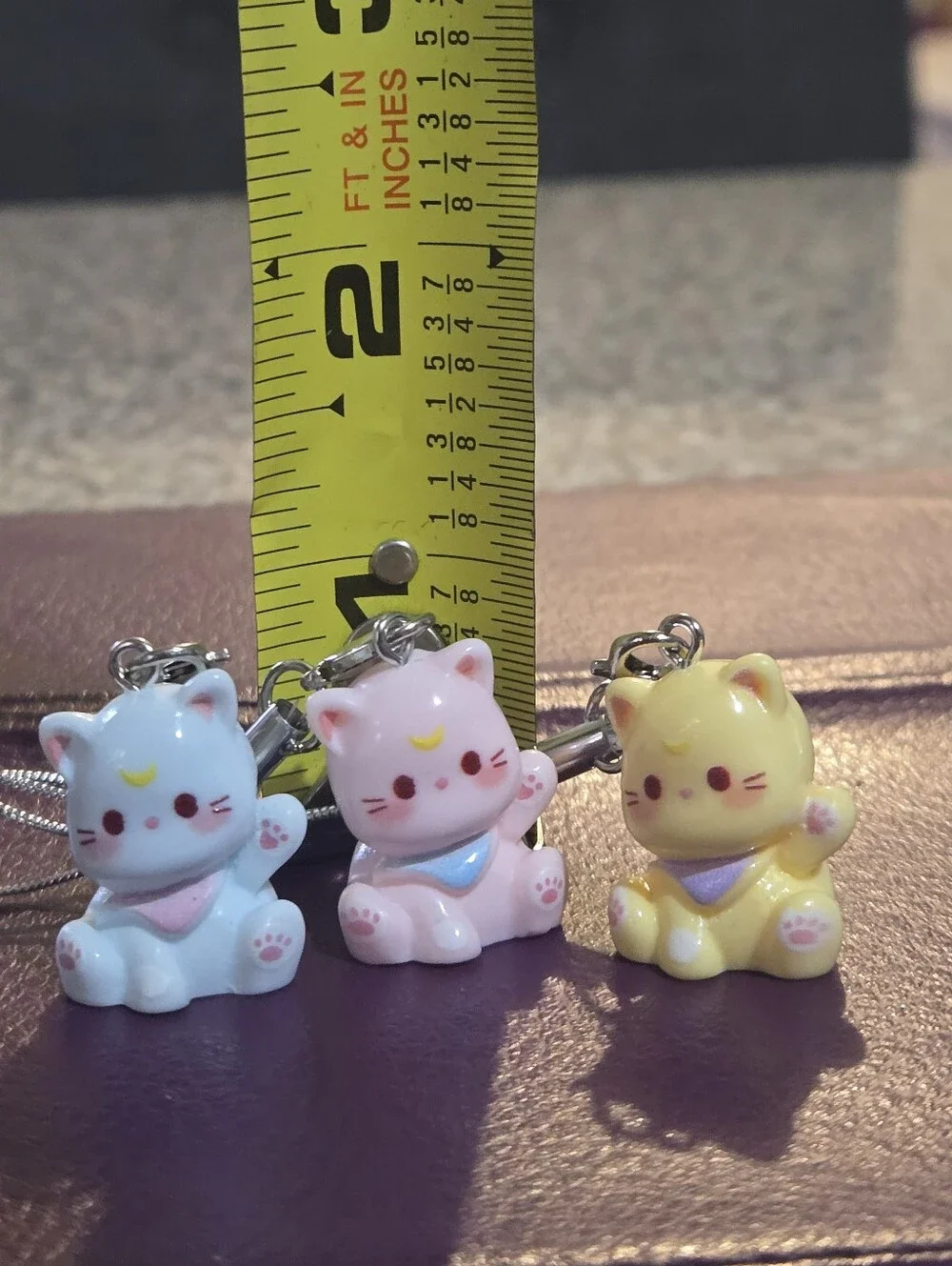 Cute Acrylic Lucky Cat Charm Keychain - Pink, Yellow Or Blue